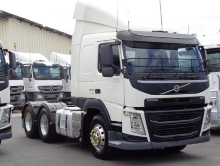 2014 Volvo FM450 DSC05364 440x333 - 2014 Volvo FM450