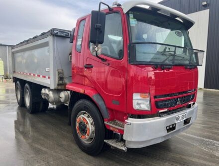 1 440x333 - 2014 FUSO FN280K8 Hardox tipper