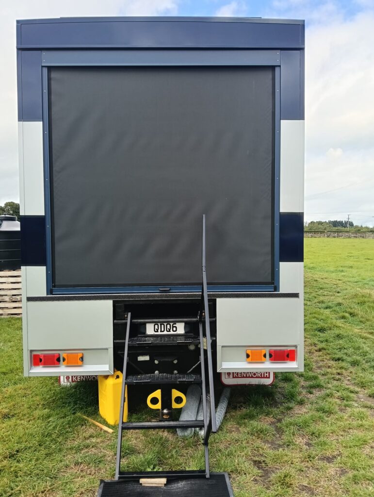 368691c2-5e3a-4560-8e83-79d2ae7406ca