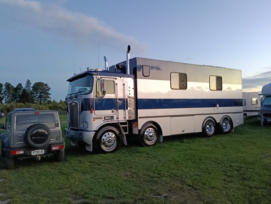 75a6988a-ded1-4ebe-ba50-8c83b453935b