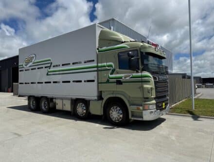 Unknown 9 440x333 - SCANIA STOCK TRUCK